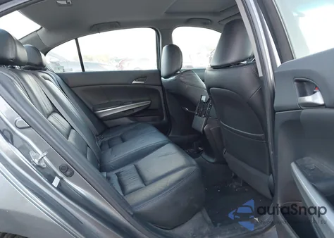 2009 Honda Accord 2.4 Ex-L from USA, damaged, VIN 1HGCP26839A052572